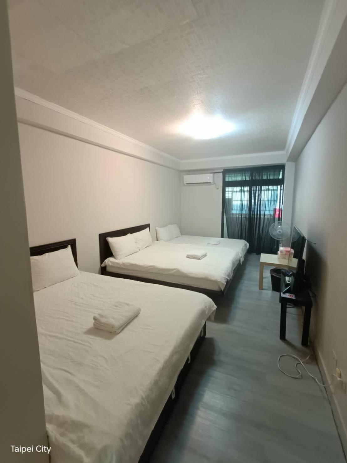 Ferienwohnung Ximen 日記 Taipeh Exterior foto
